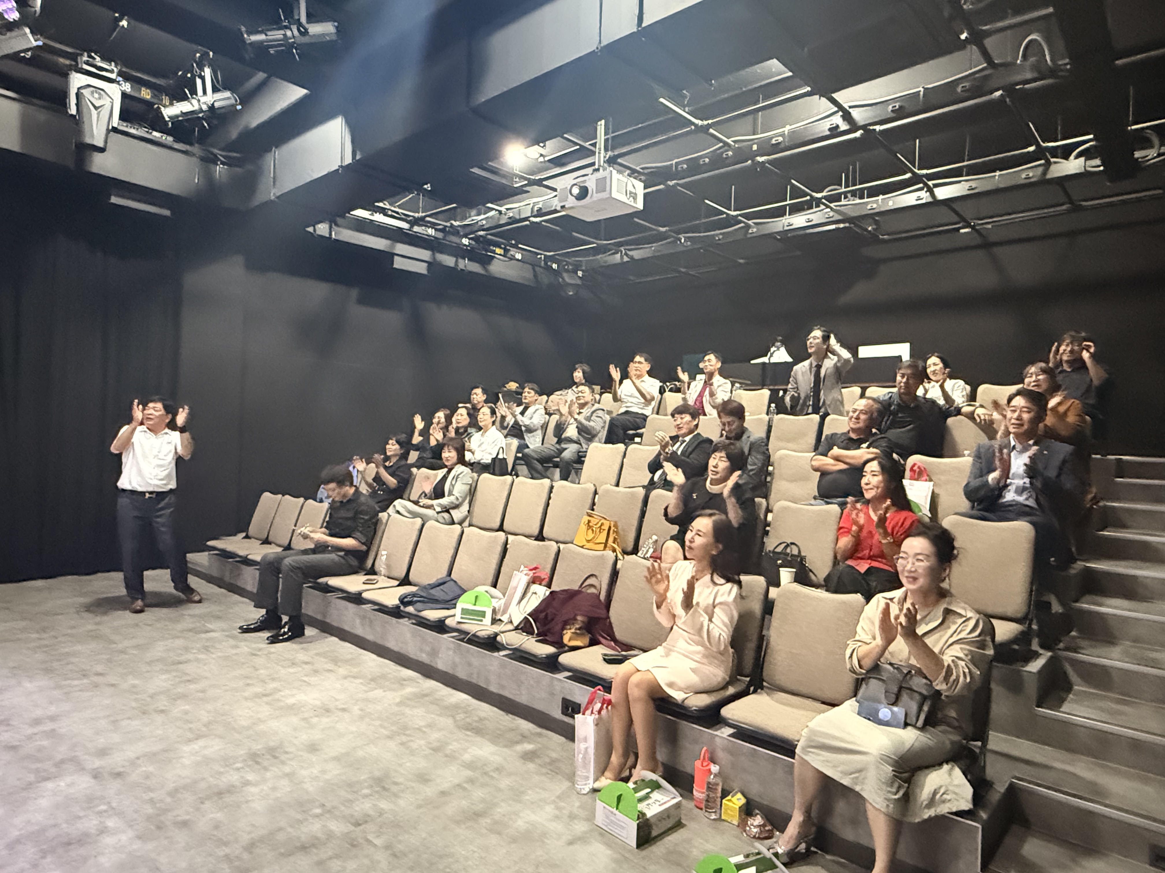 KakaoTalk_20251001_205543692_02